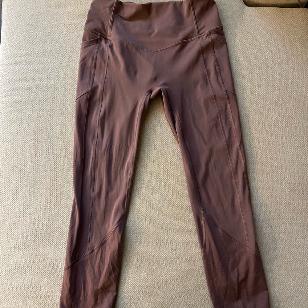 Lululemon Invigorate Legging